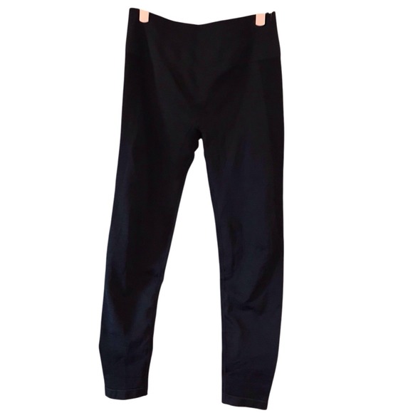 NWOT Sunzel Sunzfly Invisible Butt Scrunch Workout Leggings Cropped Black Size M - Picture 3 of 4